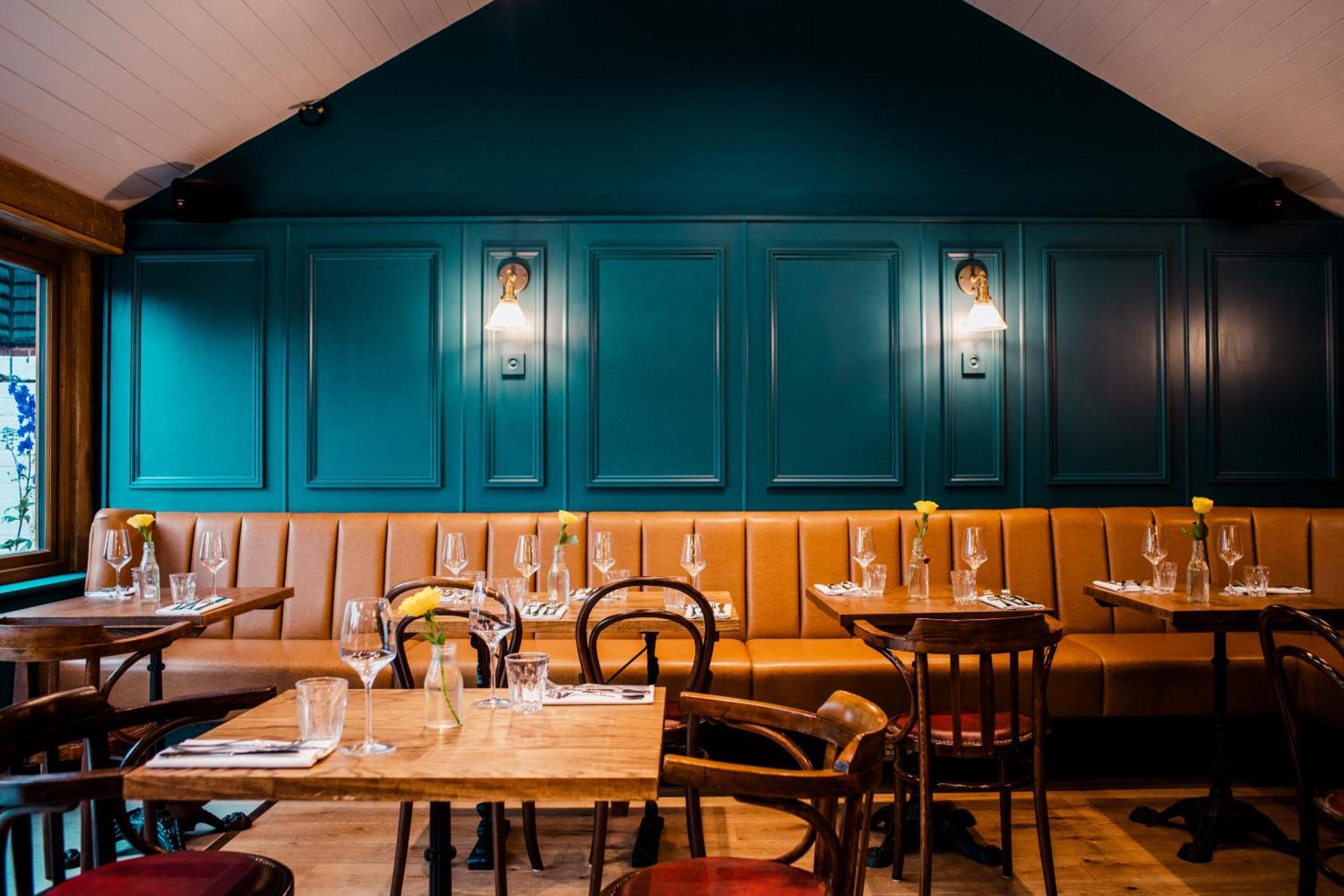 The Corner House Canterbury Luaran gambar