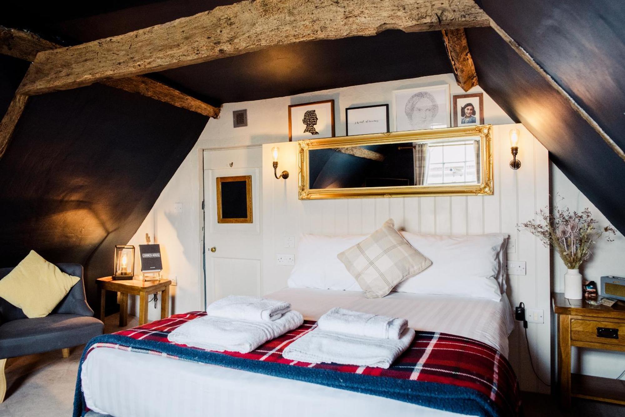 The Corner House Canterbury Luaran gambar